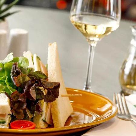 - Am Zwinger By Ihg Dresden
