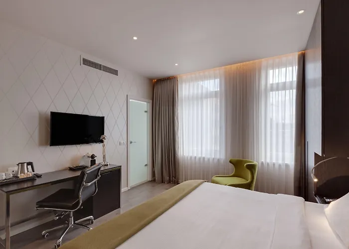 - Am Zwinger By Ihg فندق 4*