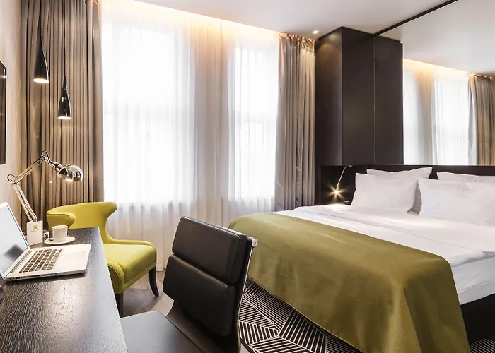 - Am Zwinger By Ihg