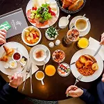 - Am Zwinger By Ihg 4* Dresden