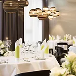 - Am Zwinger By Ihg