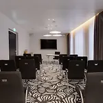 - Am Zwinger By Ihg 4* Drezno