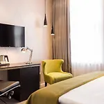 - Am Zwinger By Ihg 4*