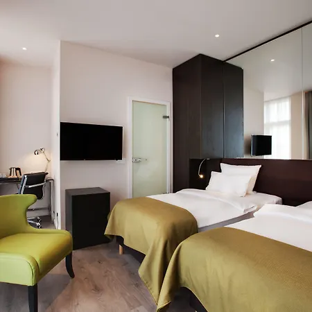 - Am Zwinger By Ihg Hotel Dresden