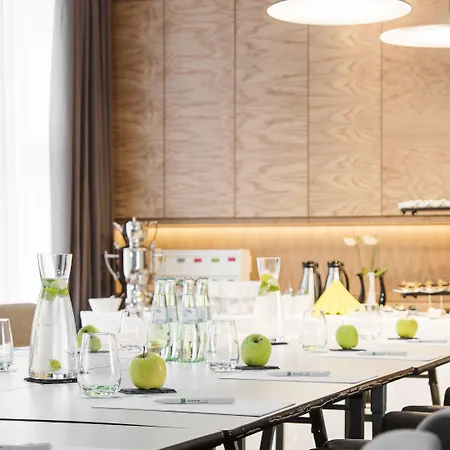 - Am Zwinger By Ihg فندق 4*