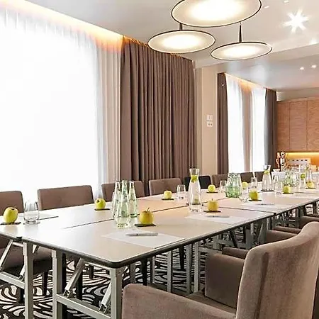 - Am Zwinger By Ihg 4*