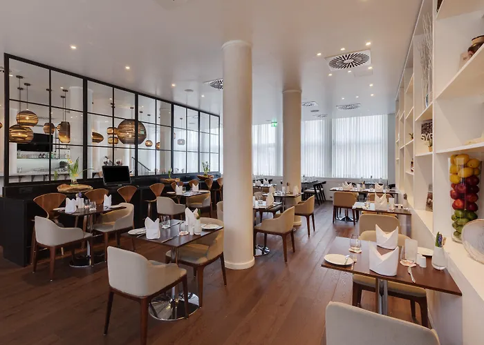 Hotell - Am Zwinger By Ihg 4*