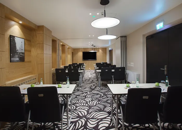 - Am Zwinger By Ihg 4*